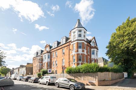Ringford Road, Putney, SW18