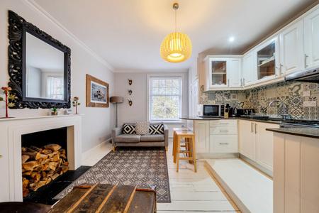 Oakhill Road, Putney, London, SW15