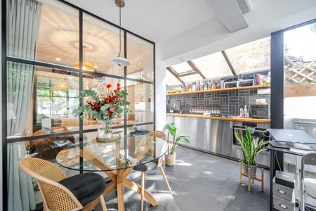 Macroom Road, Queens Park, London, W9