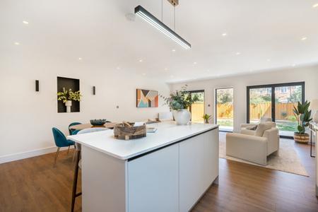 Durham Road, Raynes Park, London, SW20