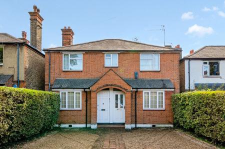 Cambridge Road, Raynes Park, London, SW20