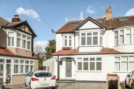 Berrylands, Raynes Park, London, SW20