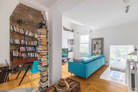 Cremorne Road, Kensington and Chelsea, London, SW10
