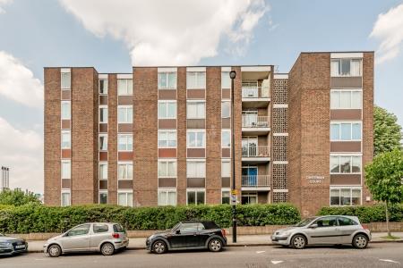 Boundary Road, London, NW8