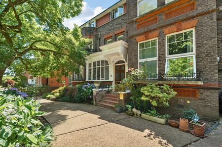 Maresfield Gardens, Hampstead, London, NW3