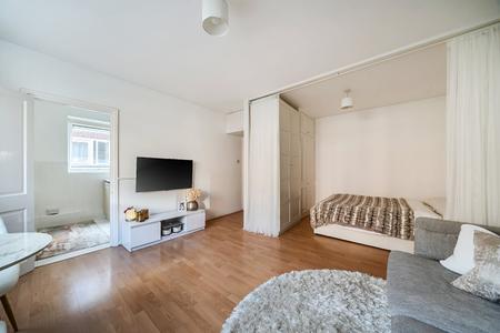 Newcourt Street, St Johns Wood, London, NW8