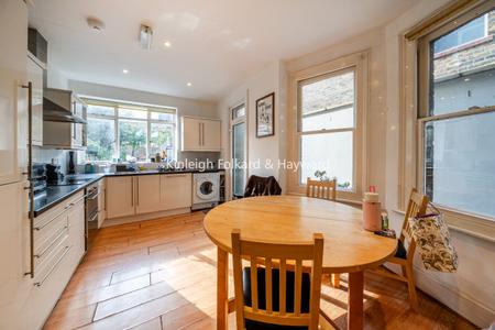 Barcombe Avenue, Streatham Hill, London, SW2