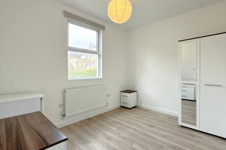 Fransfield Grove, London, SE26