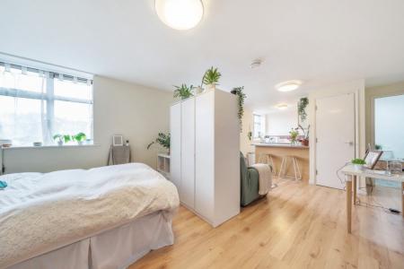 Bell Green, Lower Sydenham, London, SE26