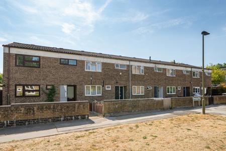 Blean Grove, London, SE20