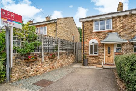 Parkside Close, London, SE20