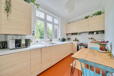 Longton Avenue, Sydenham, London, SE26