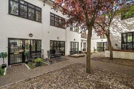 Berrymans Lane, Sydenham, London, SE26