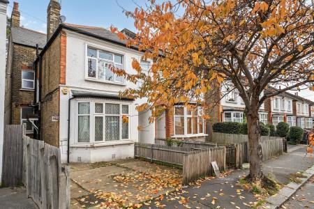 Carholme Road, Forest Hill, London, SE23