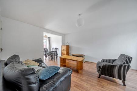 Wilson Avenue, Mitcham, Surrey, CR4