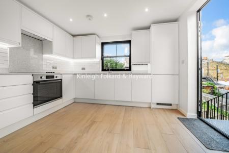 Fountain Road, London, SW17