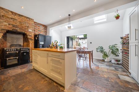 Seely Road, London, SW17