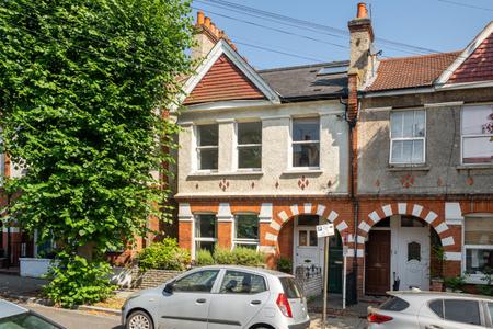 Salterford Road, Tooting, London, SW17
