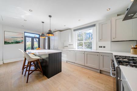 Avarn Road, London, SW17