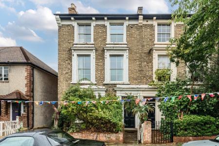 Chancellor Grove, Norwood, London, SE21