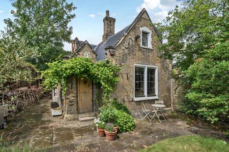 St. Gothard Road, West Norwood, London, SE27