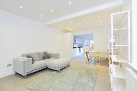 Temple Road, London, NW2