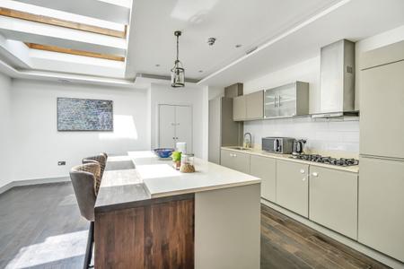 Westbere Road, London, NW2