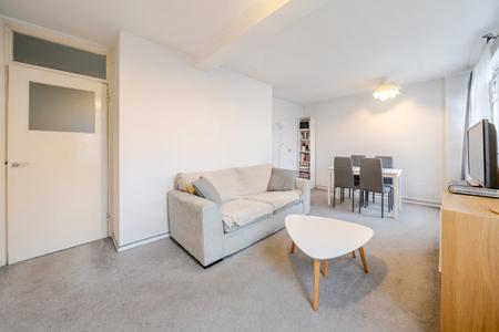 Lacy Road, Putney, London, SW15
