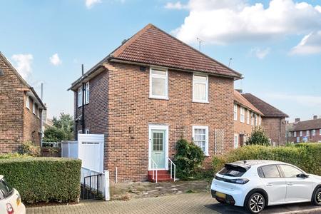 Swinburne Road, Putney, London, SW15