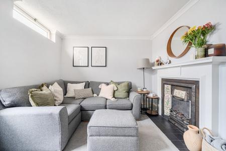 Lacy Road, Putney, London, SW15