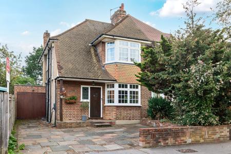 Girton Gardens, Shirley, Croydon, Surrey, CR0