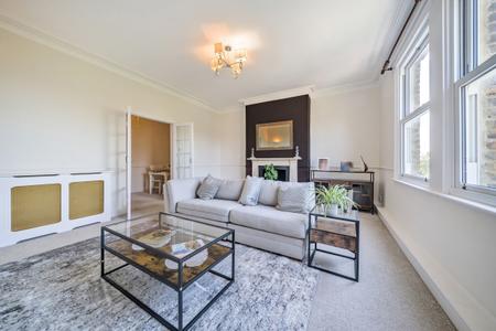 Thornton Hill, Wimbledon, London, SW19