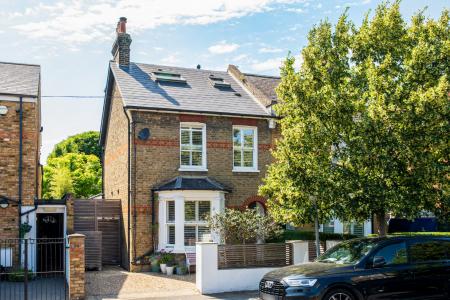 Montague Road, Wimbledon, London, SW19