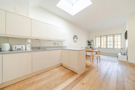 Burgess Mews, Wimbledon, London, SW19