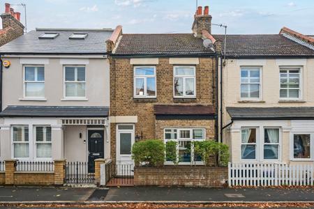Meadow Road, Wimbledon, London, SW19