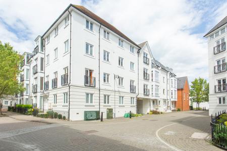 Old Watling Street, Canterbury, Kent, CT1