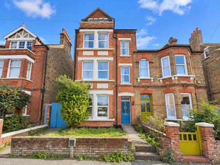 Cliftonville Avenue, Cliftonville, Margate, CT9