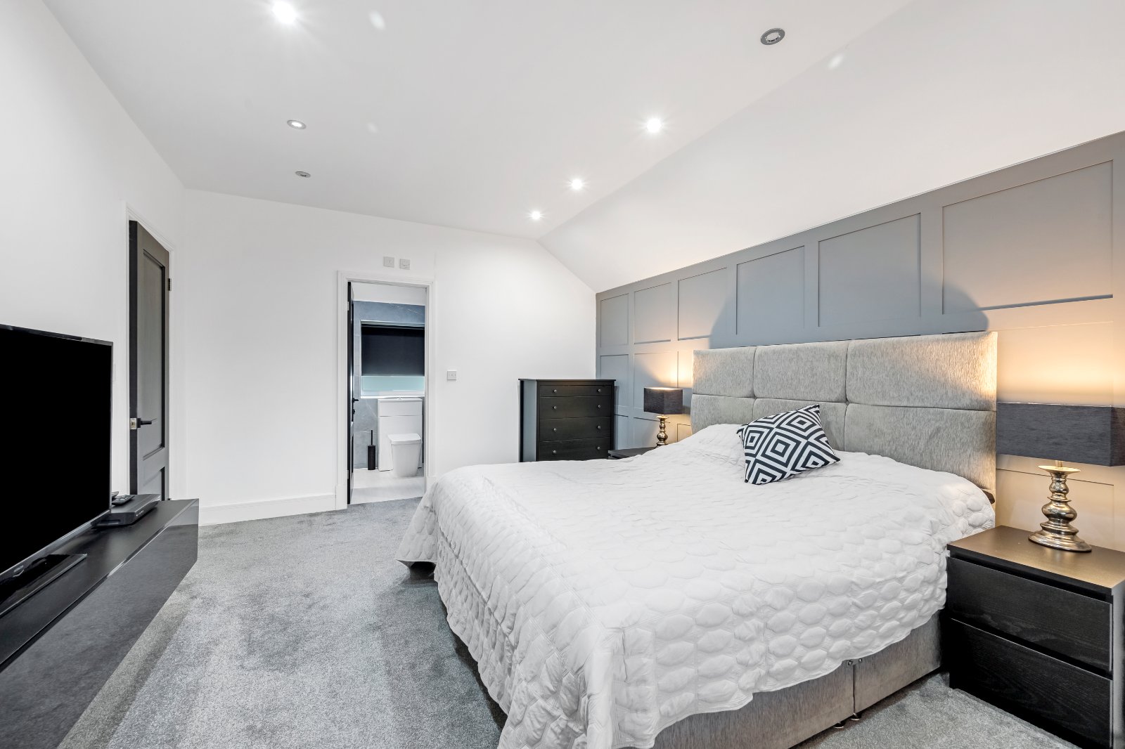Selsey Drive, East Didsbury, Manchester, M20