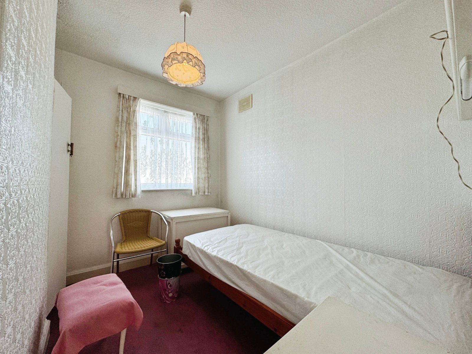 Blackthorn Avenue, Burnage, Manchester, M19