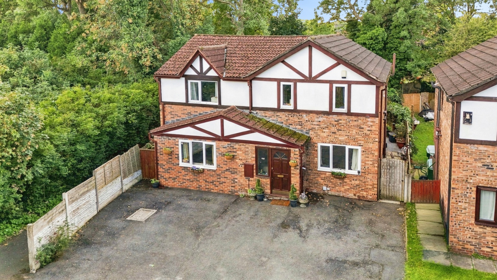 Hyde Fold Close, Burnage, Manchester, M19