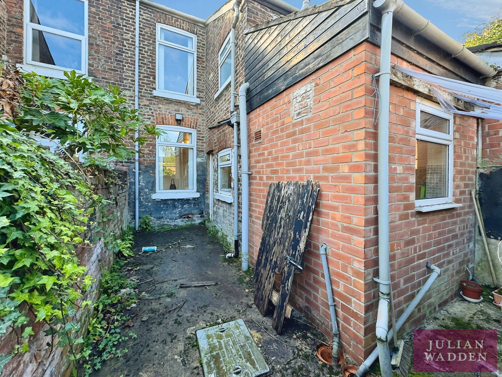 Ellesmere Terrace, Ladybarn, Manchester, M14