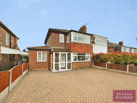 Queensway, Manchester, Greater Manchester, M19