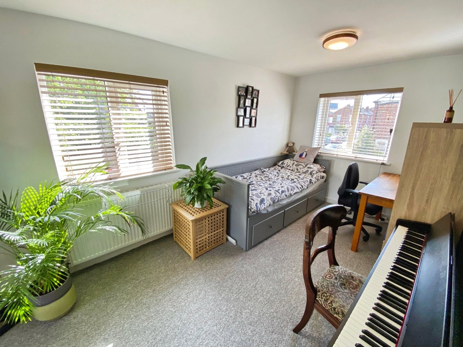 Queenhill Road, Northenden, Manchester, M22