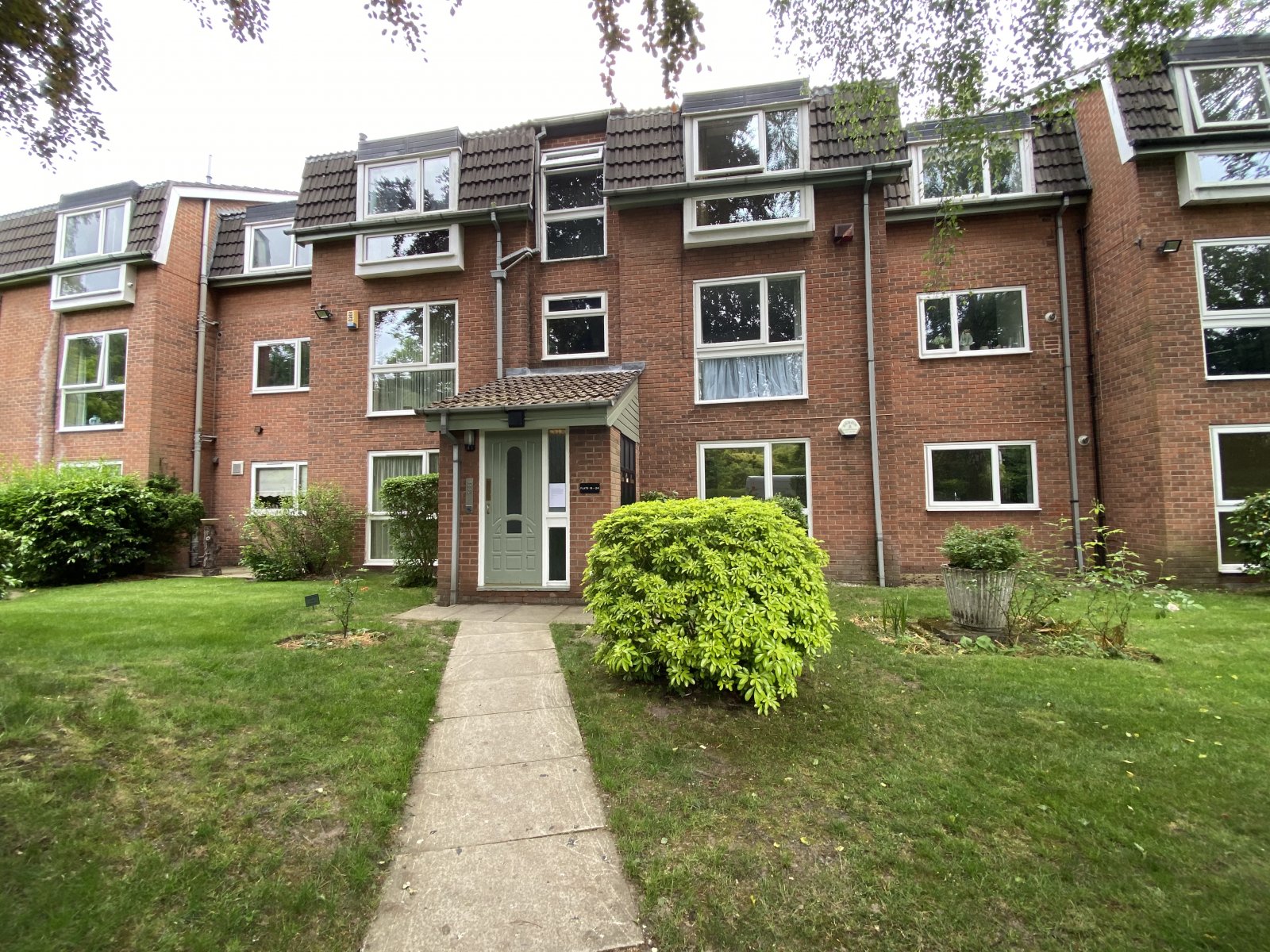 Elmwood Lodge, 17 Parkfield Road South, Didsbury, Manchester, M20