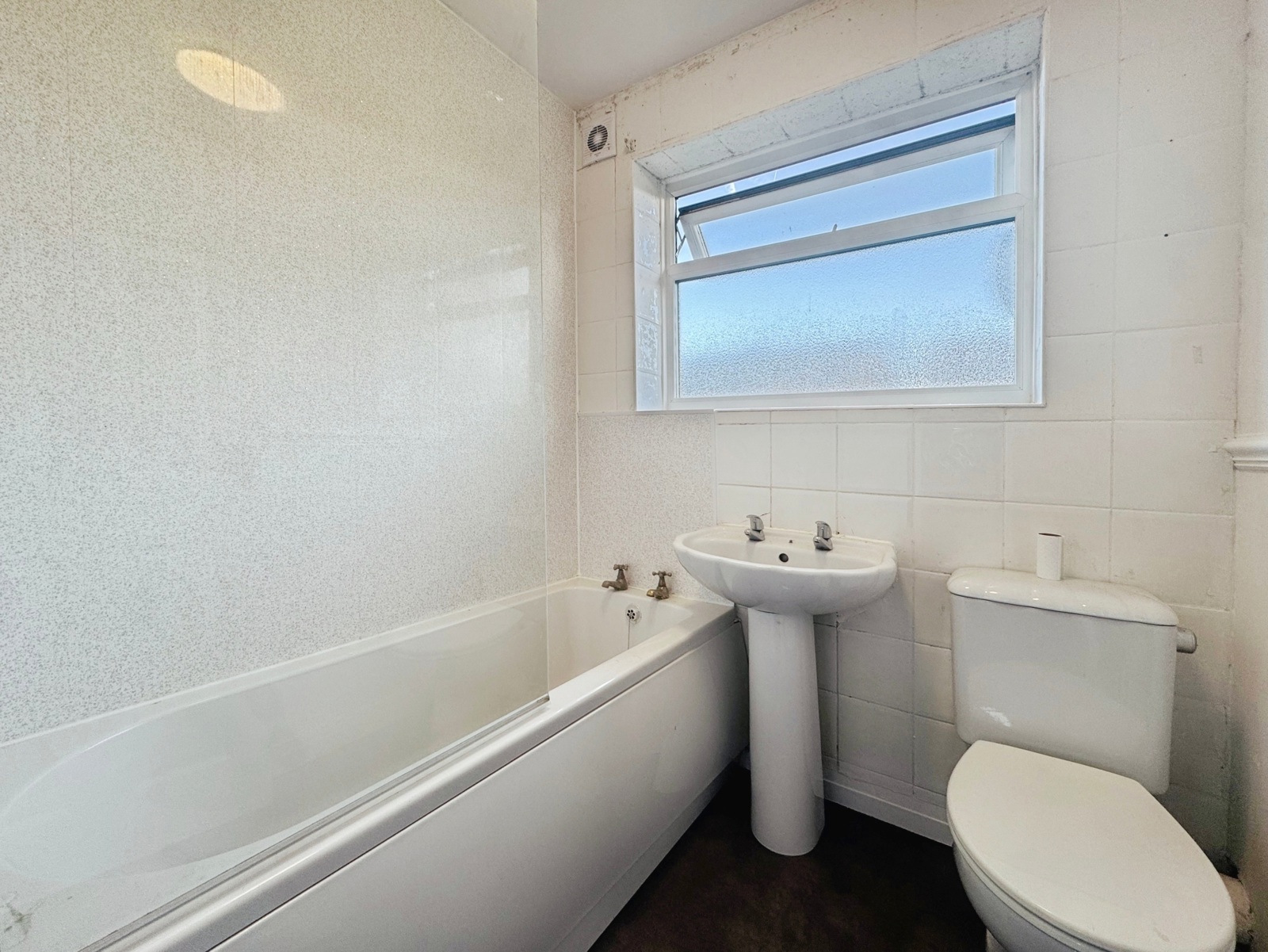 Irlam Road, Flixton, M41