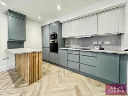 Wilmslow Road, Didsbury, Manchester, M20