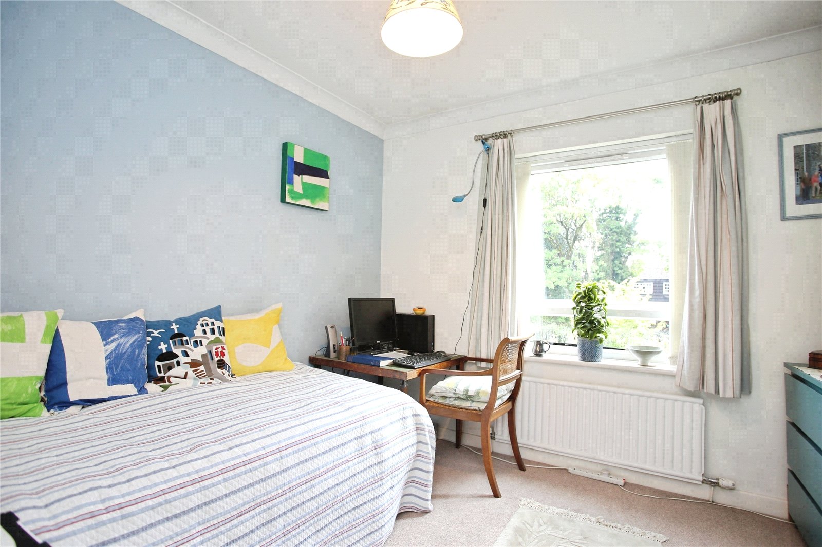 Heaton Moor Road, Heaton Moor, SK4