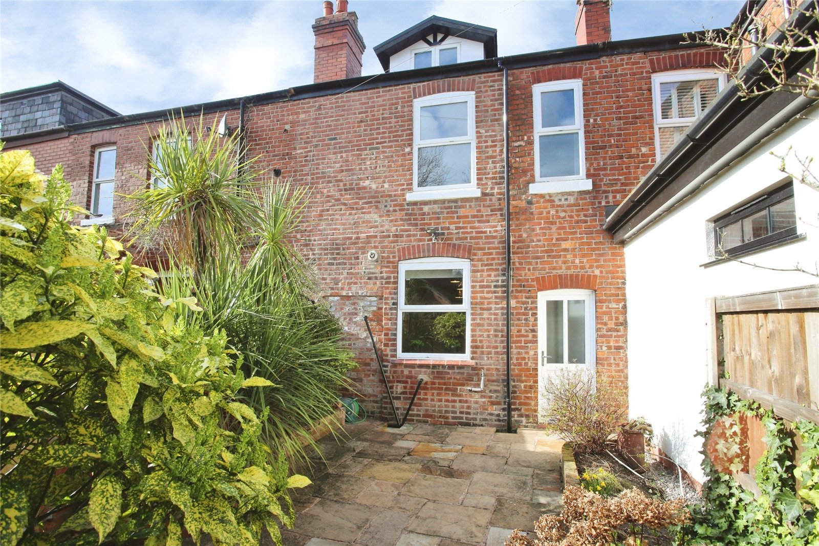 Heaton Road, Heaton Moor, Stockport, SK4