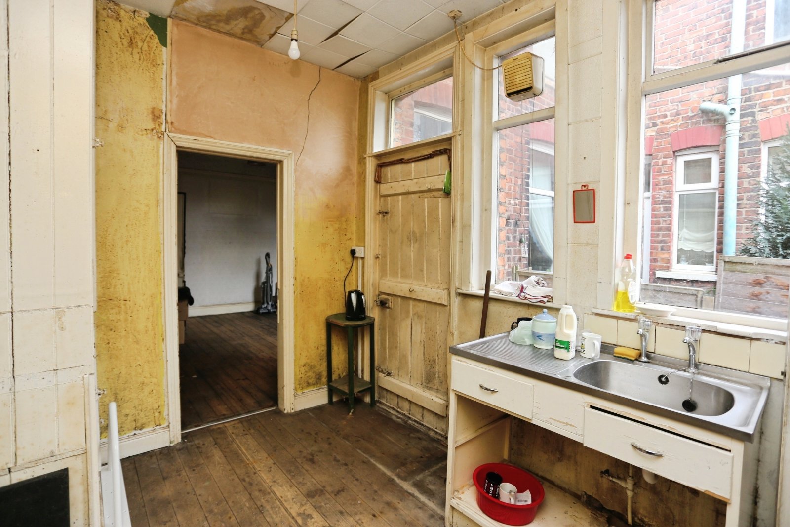 Nelstrop Road, Heaton Chapel, Stockport, SK4