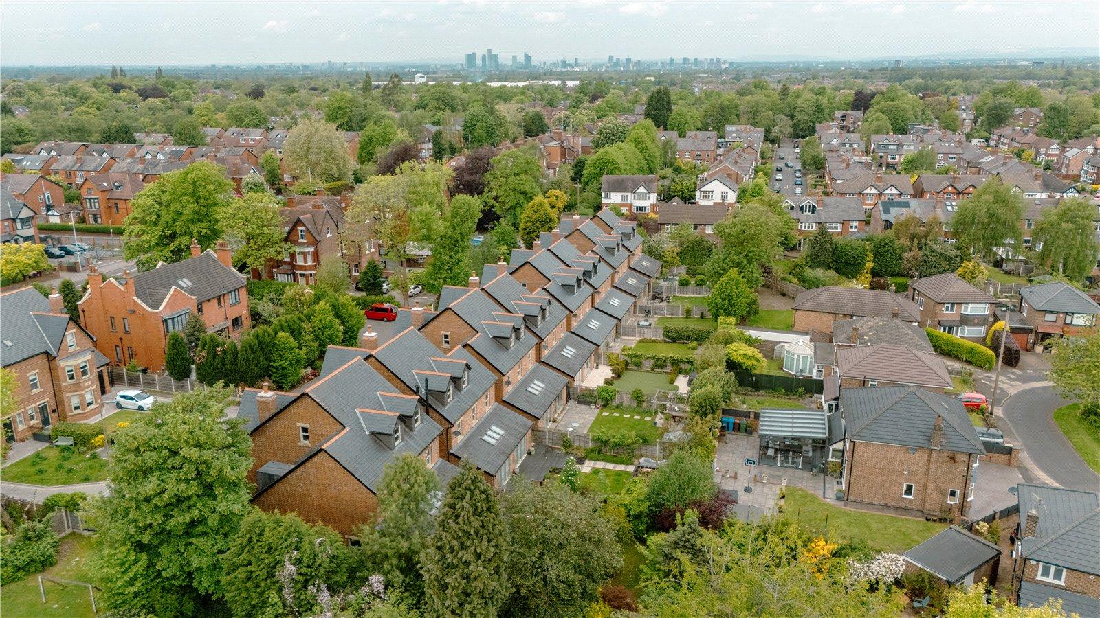 Harvey Close, Heaton Chapel, Stockport, SK4
